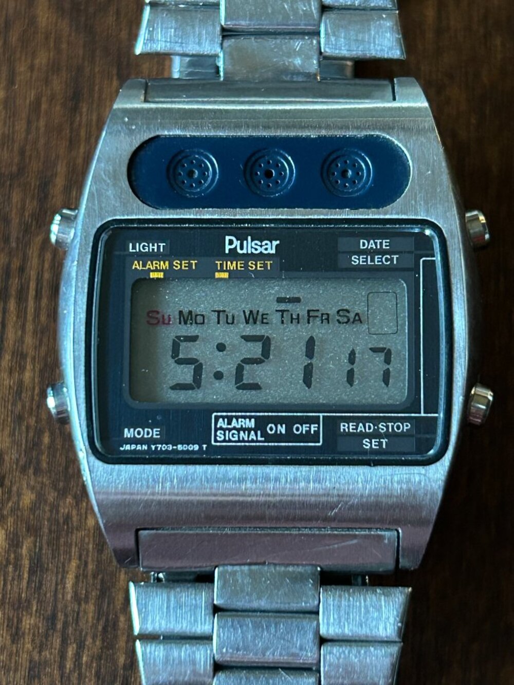 Vintage PULSAR by Seiko Wristwatch Y703-5009A Digital Quartz LCD 1978 Rare! - Picture 4 of 14